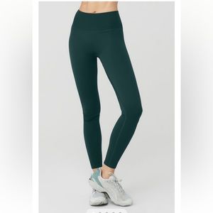 ALO YOGA- Seamless HIGH WAIST Ribbed Leggings- midnight green